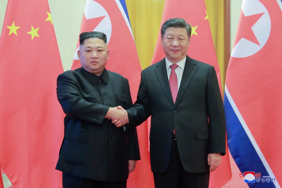 Khoảnh khắc ấn tượng trong chuyến thăm Trung Quốc của ông Kim Jong-un - Ảnh 5. Khoảnh khắc ấn tượng trong chuyến thăm Trung Quốc của ông Kim Jong-un - Ảnh 5.