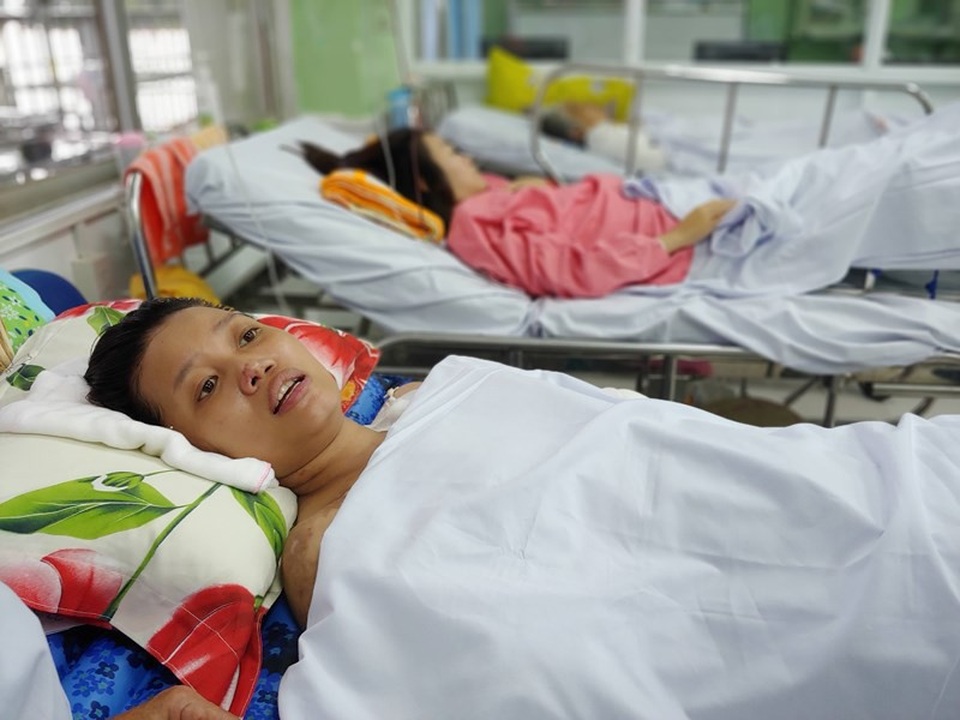 Xót xa mẹ trẻ nhập viện vì tắc tia sữa nhưng bị cắt bỏ tứ chi - Ảnh 1. Xót xa mẹ trẻ nhập viện vì tắc tia sữa nhưng bị cắt bỏ tứ chi - Ảnh 1.