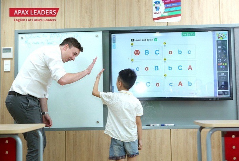 Apax Leaders xây dựng môi trường Anh ngữ toàn diện - Ảnh 1. Apax Leaders xây dựng môi trường Anh ngữ toàn diện - Ảnh 1.