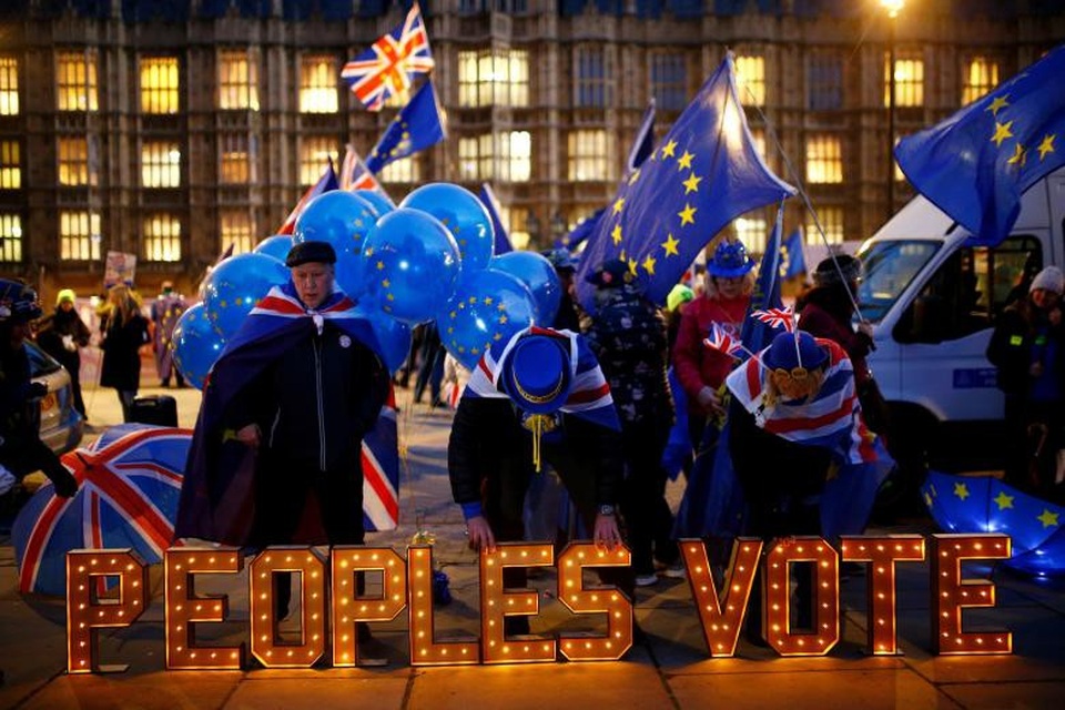Người Anh xuống đường vì Brexit trước giờ G - Ảnh 22. Người Anh xuống đường vì Brexit trước giờ G - Ảnh 22.