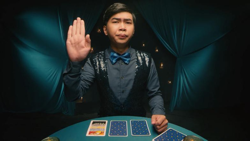 Quang Bảo và Minh Dự lần đầu tiên “song kiếm hợp bích” trong clip hài Tết Kỷ Hợi - Ảnh 2. Quang Bảo và Minh Dự lần đầu tiên “song kiếm hợp bích” trong clip hài Tết Kỷ Hợi - Ảnh 2.