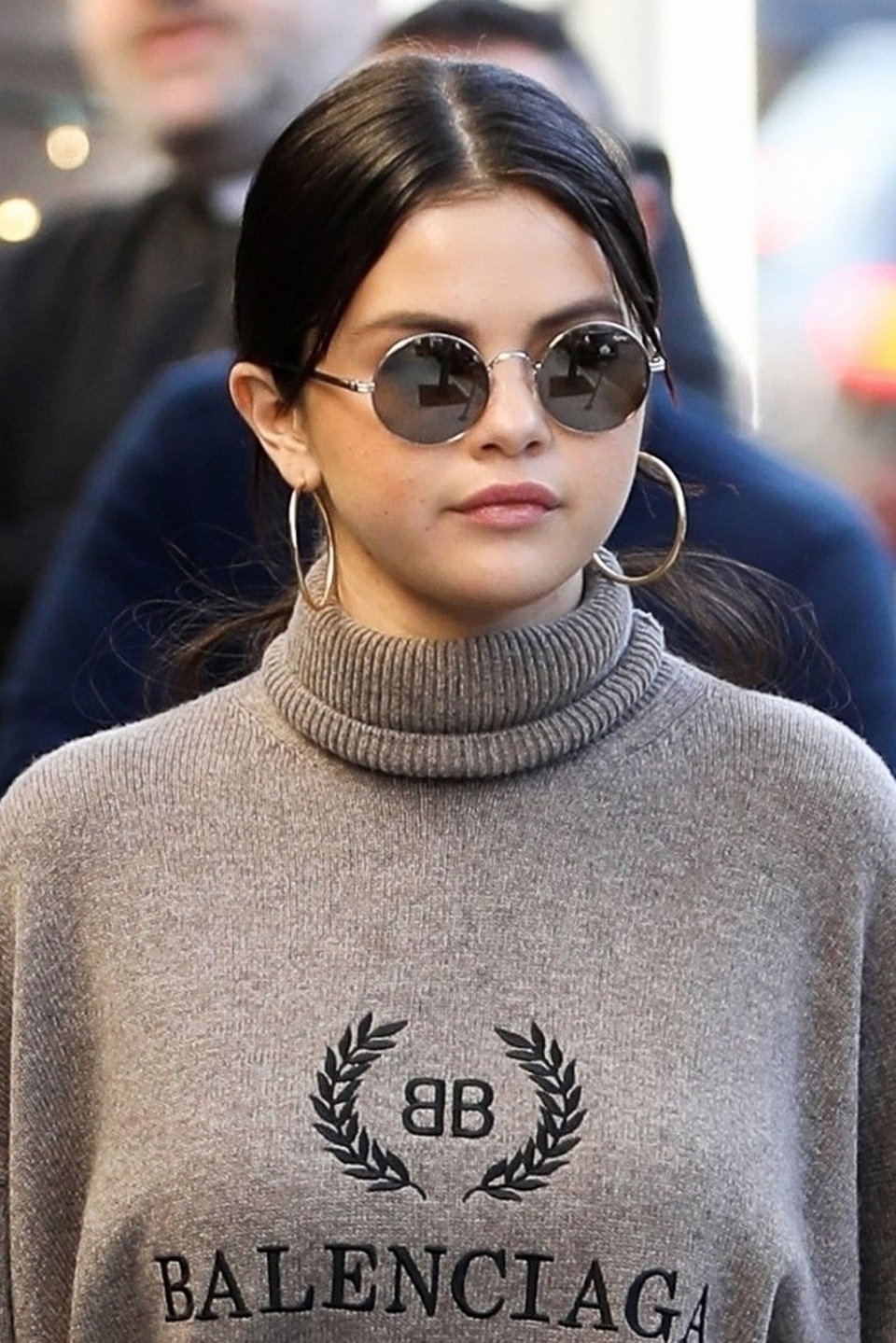 Bỏ qua Justin Bieber, Selena Gomez hạnh phúc bên gia đình và bạn bè - Ảnh 10. Bỏ qua Justin Bieber, Selena Gomez hạnh phúc bên gia đình và bạn bè - Ảnh 10.