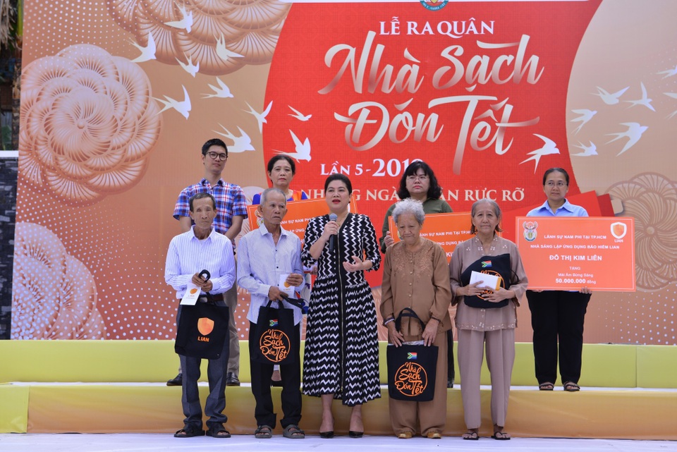 LIAN đồng hành cùng lãnh sự Nam Phi tại TP.HCM trong chương trình “Nhà sạch đón Tết lần 5” - Ảnh 3. LIAN đồng hành cùng lãnh sự Nam Phi tại TP.HCM trong chương trình “Nhà sạch đón Tết lần 5” - Ảnh 3.