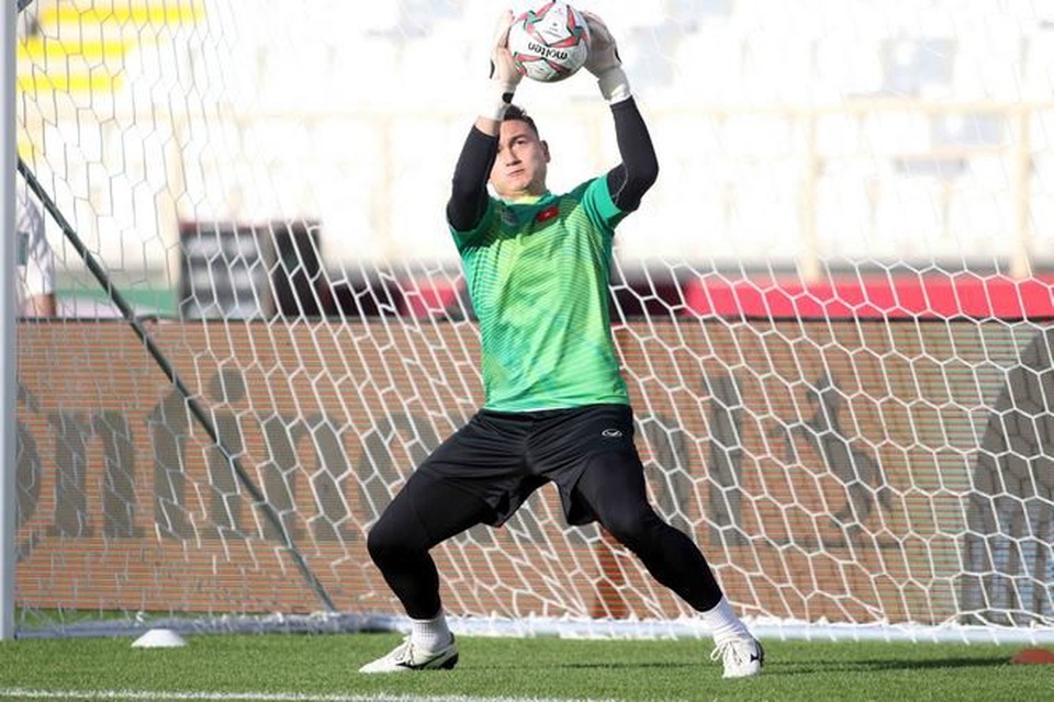 Đặng Văn Lâm lộ sự căng thẳng trước trận gặp Iran - Ảnh 1.