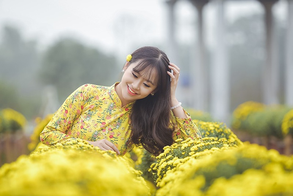 Tân hoa khôi Imiss Thăng Long khoe sắc trong bộ ảnh đón Xuân sớm - Ảnh 5. Tân hoa khôi Imiss Thăng Long khoe sắc trong bộ ảnh đón Xuân sớm - Ảnh 5.