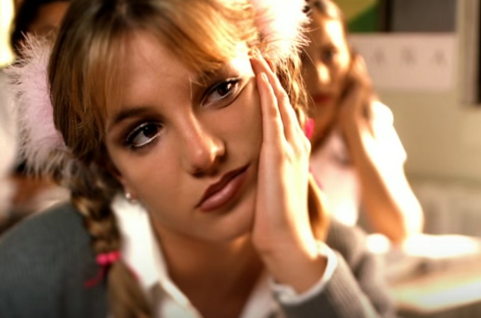 Giật mình nhận ra đã 20 năm trôi qua kể từ khi biết... Britney Spears - Ảnh 2. Giật mình nhận ra đã 20 năm trôi qua kể từ khi biết... Britney Spears - Ảnh 2.