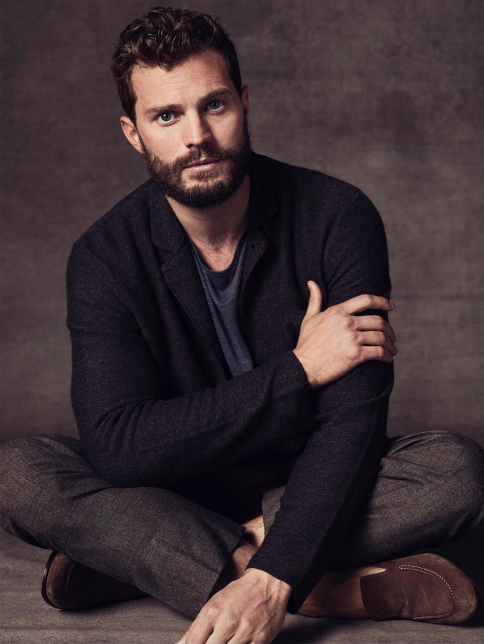 Tài tử 50 sắc thái tái xuất nóng bỏng trong phim mới dịp Valentine - Ảnh 3. Tài tử 50 sắc thái tái xuất nóng bỏng trong phim mới dịp Valentine - Ảnh 3.