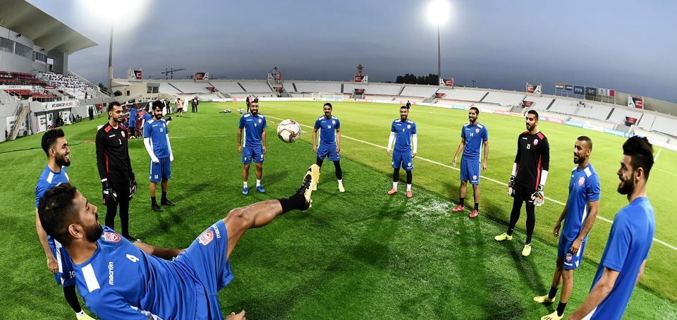 Bahrain 1-0 Ấn Độ: Quả 11m định mệnh ở cuối trận - Ảnh 8. Bahrain 1-0 Ấn Độ: Quả 11m định mệnh ở cuối trận - Ảnh 8.