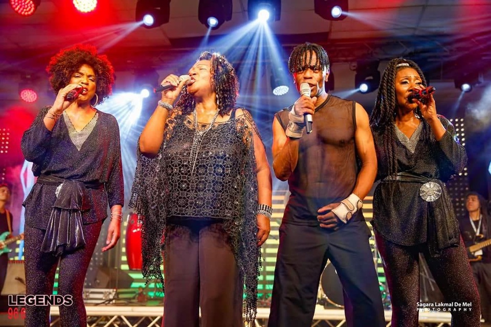 Boney M: Tôi thấy tôi trong những cái Tết Việt Nam - Ảnh 8. Boney M: Tôi thấy tôi trong những cái Tết Việt Nam - Ảnh 8.