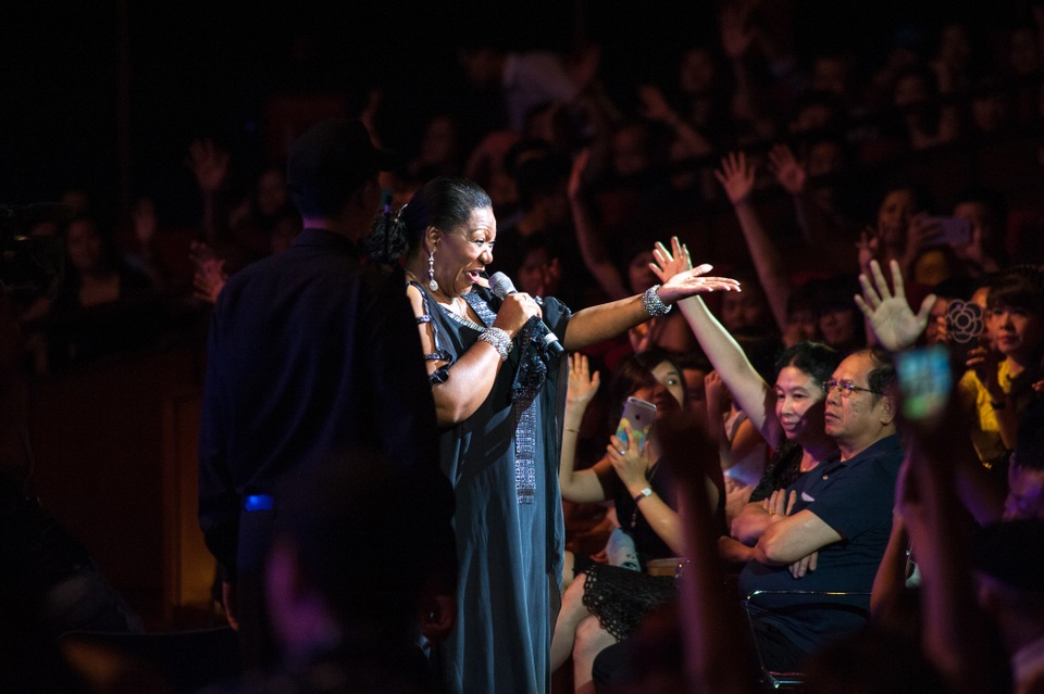 Boney M: Tôi thấy tôi trong những cái Tết Việt Nam - Ảnh 2. Boney M: Tôi thấy tôi trong những cái Tết Việt Nam - Ảnh 2.