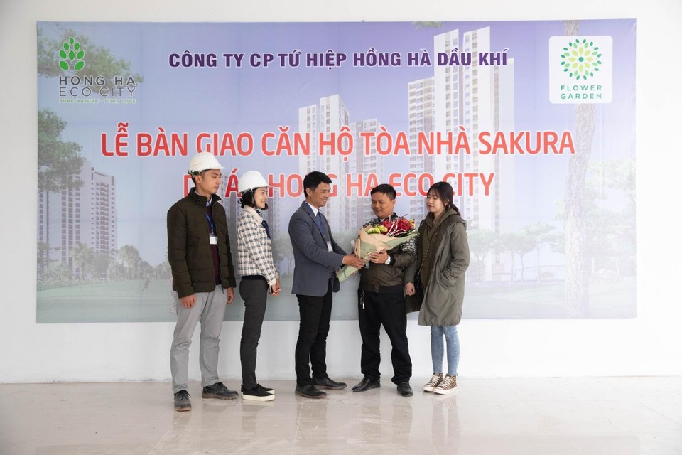 Niềm vui nhân đôi tại Hồng Hà Eco City dịp Tết Kỷ Hợi - Ảnh 1. Niềm vui nhân đôi tại Hồng Hà Eco City dịp Tết Kỷ Hợi - Ảnh 1.