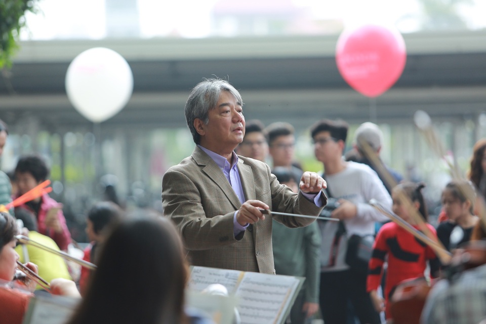 Khán giả thủ đô say mê với Acecook Happiness Concert 2019 - Ảnh 4. Khán giả thủ đô say mê với Acecook Happiness Concert 2019 - Ảnh 4.