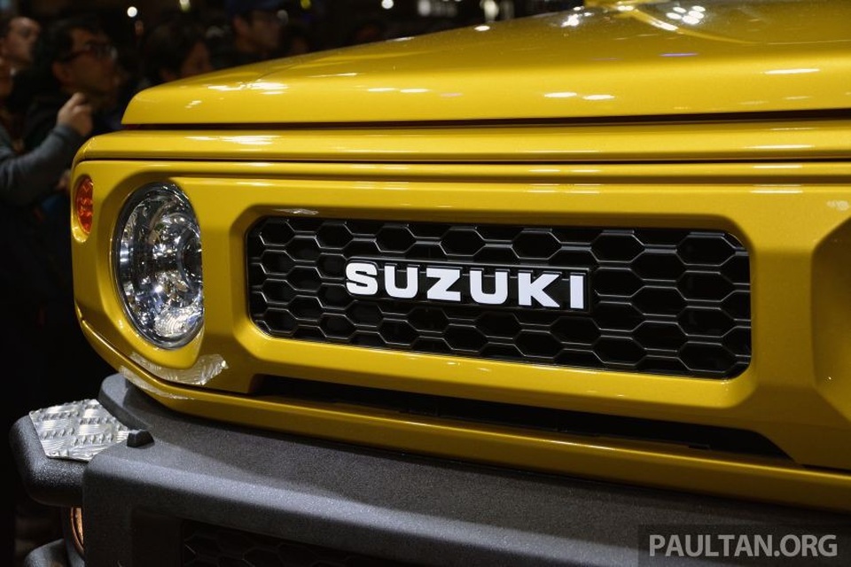 Cận cảnh xe bán tải Suzuki Jimny Sierra - Ảnh 4. Cận cảnh xe bán tải Suzuki Jimny Sierra - Ảnh 4.