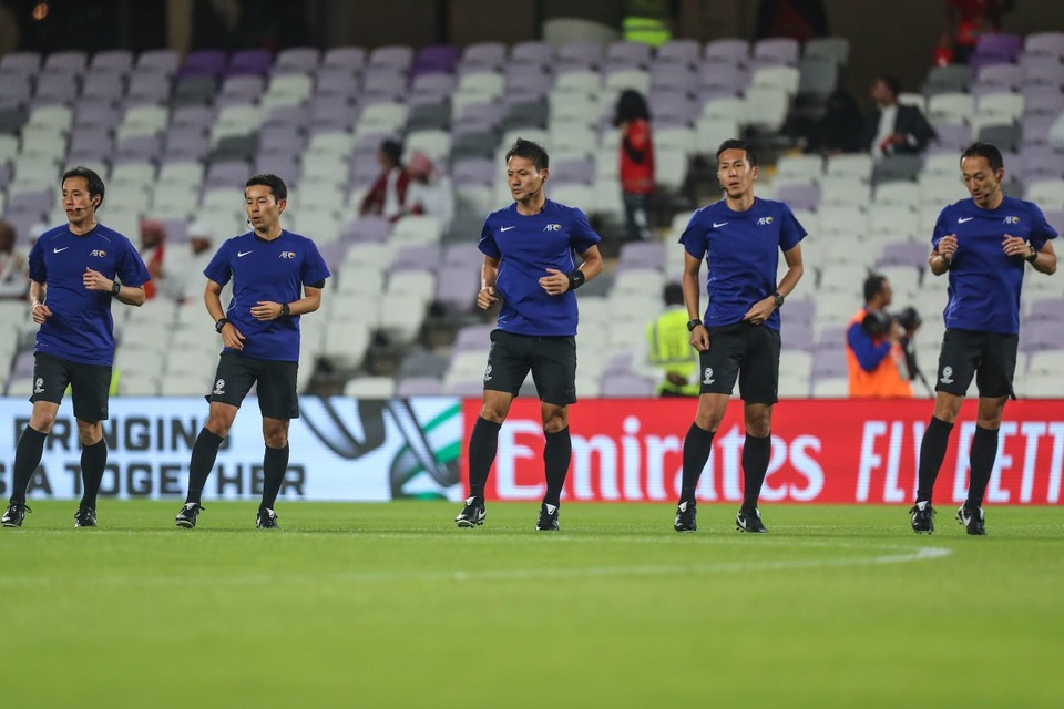 UAE 1-1 Thái Lan: Dắt tay nhau đi tiếp - Ảnh 18. UAE 1-1 Thái Lan: Dắt tay nhau đi tiếp - Ảnh 18.