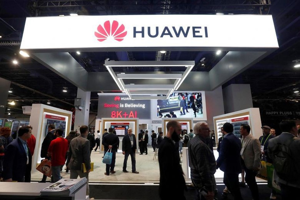 Báo Trung Quốc cảnh báo Ba Lan trả giá vì bắt giữ nhân viên Huawei - Ảnh 1. Báo Trung Quốc cảnh báo Ba Lan trả giá vì bắt giữ nhân viên Huawei - Ảnh 1.