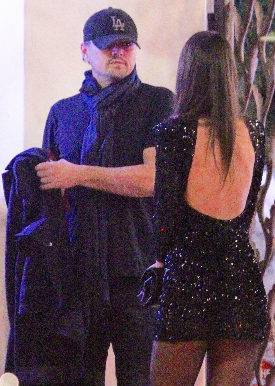 Chàng Jack Leonardo DiCaprio hạnh phúc bên bạn gái kém 22 tuổi - Ảnh 7. Chàng Jack Leonardo DiCaprio hạnh phúc bên bạn gái kém 22 tuổi - Ảnh 7.