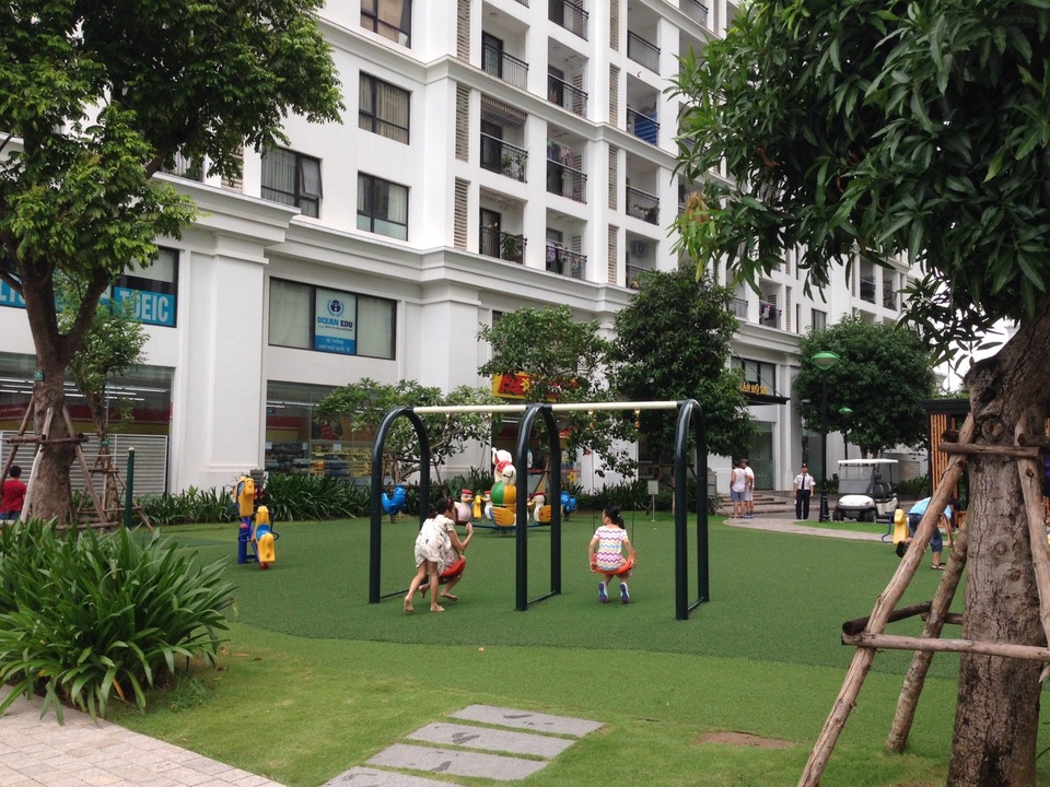 Hà Nội sẽ chuẩn bị đầu tư 200 sân chơi và sân tập văn minh, hiện đại - Ảnh 3. Hà Nội sẽ chuẩn bị đầu tư 200 sân chơi và sân tập văn minh, hiện đại - Ảnh 3.