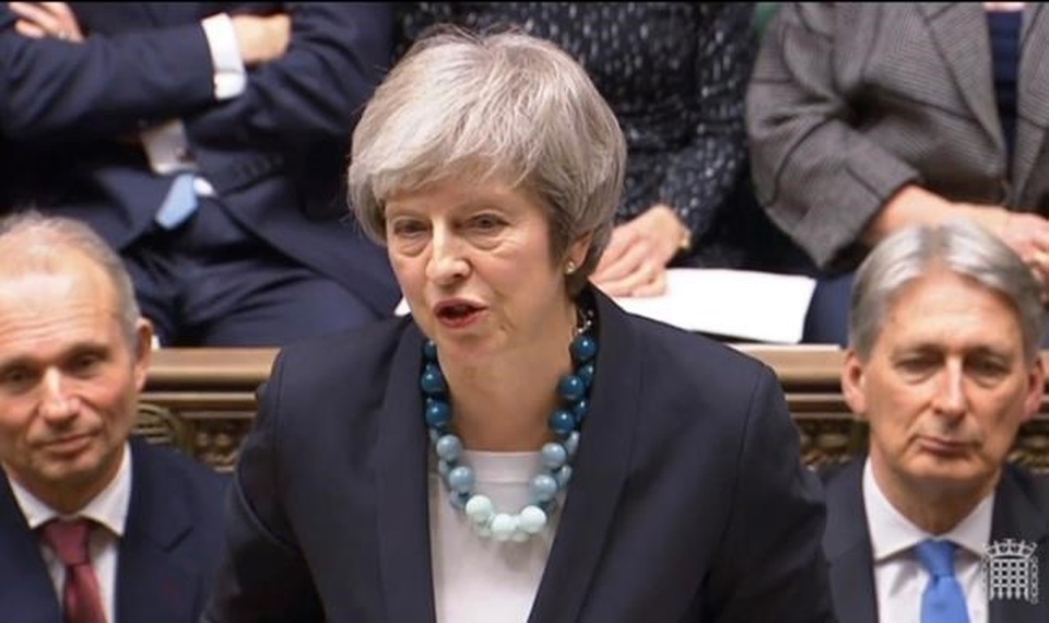 Quốc hội Anh phủ quyết thỏa thuận Brexit, Thủ tướng đối mặt nguy cơ mất chức - Ảnh 2. Quốc hội Anh phủ quyết thỏa thuận Brexit, Thủ tướng đối mặt nguy cơ mất chức - Ảnh 2.
