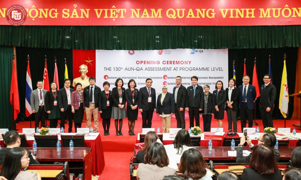 AUN - QA kiểm định 4 chương trình dạy bằng tiếng Anh của trường ĐH Ngoại thương - Ảnh 1. AUN - QA kiểm định 4 chương trình dạy bằng tiếng Anh của trường ĐH Ngoại thương - Ảnh 1.