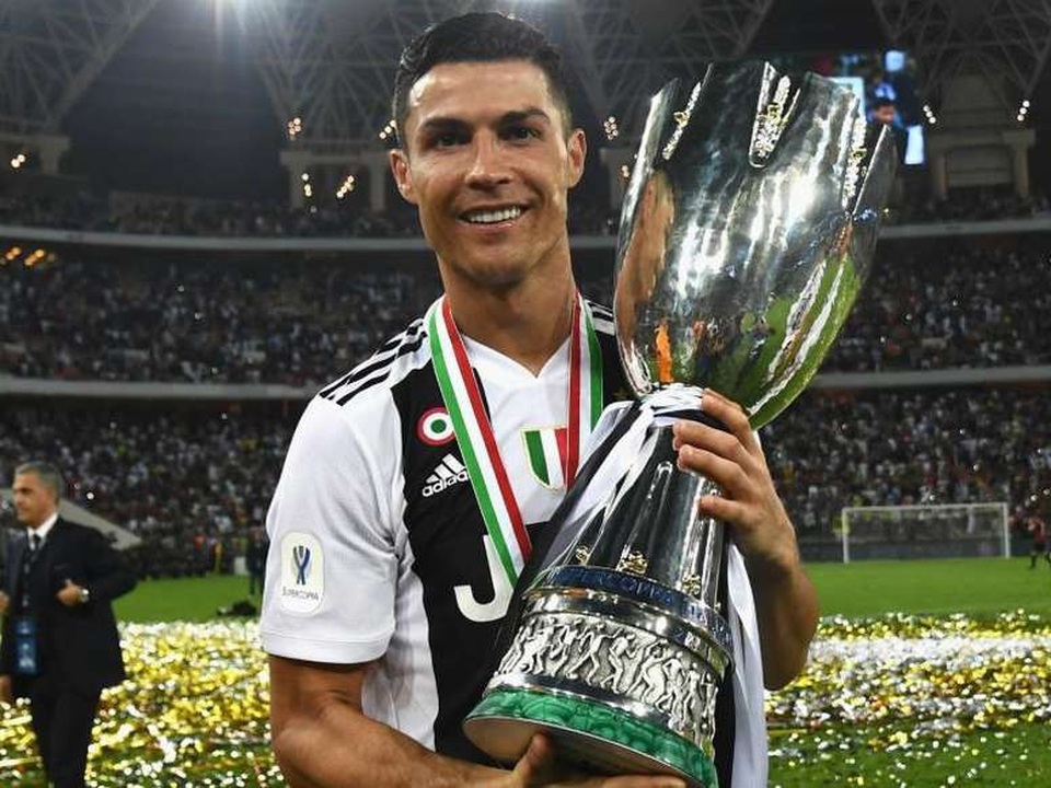 C.Ronaldo sắm vai người hùng, giúp Juventus giành siêu cúp Italia - Ảnh 1. C.Ronaldo sắm vai người hùng, giúp Juventus giành siêu cúp Italia - Ảnh 1.