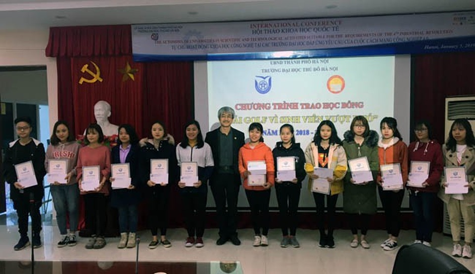 Quỹ Khuyến học Việt Nam trao học bổng Nguyễn Trường Tộ đến nhiều trường đại học ở Thủ đô - Ảnh 2. Quỹ Khuyến học Việt Nam trao học bổng Nguyễn Trường Tộ đến nhiều trường đại học ở Thủ đô - Ảnh 2.