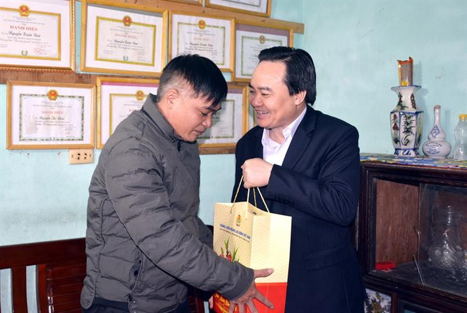 Bộ trưởng Phùng Xuân Nhạ: Sẽ sửa quy định thi giáo viên giỏi - Ảnh 2. Bộ trưởng Phùng Xuân Nhạ: Sẽ sửa quy định thi giáo viên giỏi - Ảnh 2.