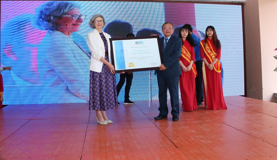 Trường Đại học Sư phạm Kỹ thuật Vĩnh Long đẩy mạnh liên kết và hợp tác với các đối tác lớn - Ảnh 1. Trường Đại học Sư phạm Kỹ thuật Vĩnh Long đẩy mạnh liên kết và hợp tác với các đối tác lớn - Ảnh 1.