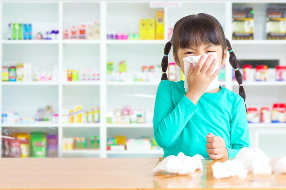Mẹ tránh ngay 3 sai lầm trị ho này để con chóng khoẻ đón Tết - Ảnh 1. Mẹ tránh ngay 3 sai lầm trị ho này để con chóng khoẻ đón Tết - Ảnh 1.