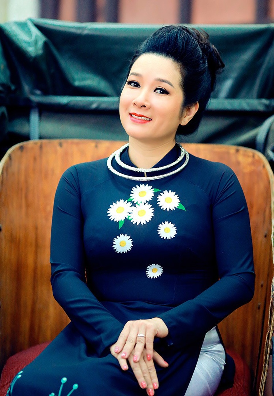 Thanh Thanh Hiền và hôn nhân với con trai Chế Linh: Chúng tôi cần nhau, sợ mất nhau - Ảnh 2. Thanh Thanh Hiền và hôn nhân với con trai Chế Linh: Chúng tôi cần nhau, sợ mất nhau - Ảnh 2.