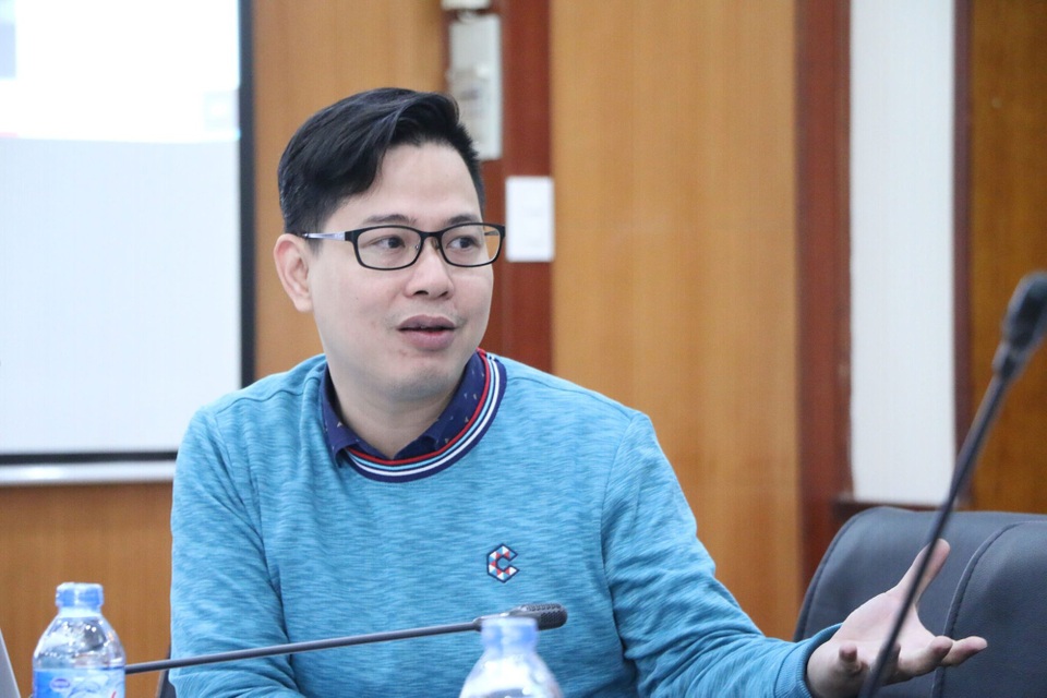 Trẻ suy sụp, trầm cảm, tự tử vì bị bắt nạt qua mạng xã hội - Ảnh 1. Trẻ suy sụp, trầm cảm, tự tử vì bị bắt nạt qua mạng xã hội - Ảnh 1.