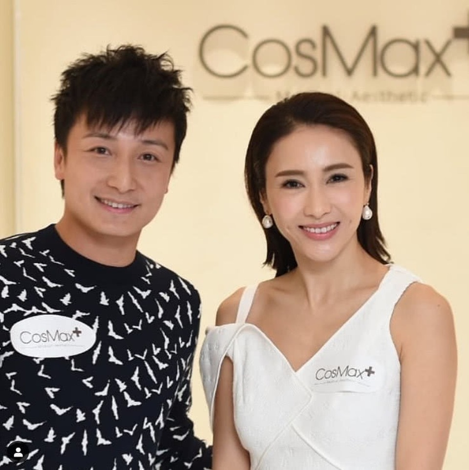 Cuộc sống viên mãn của hoa đán Lê Tư bên “ông xã” tật nguyền - 11
Bạn bè đều chúc mừng Lê Tư khi chứng kiến cuộc sống gia đình hạnh phúc viên mãn và công việc kinh doanh ngày một phát triển của cô.