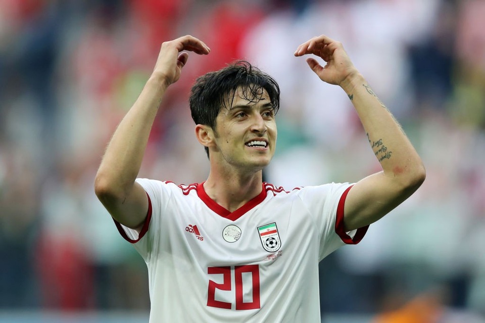 Top 10 ngôi sao đắt giá nhất Asian Cup 2019: Son Heung Min không có đối thủ - 5
Tiền đạo người Iran từ lâu đã nổi tiếng ở giải VĐQG Nga khi thi đấu cho các CLB Rostov và Rubin Kazan. Hiện tại, anh đang khoác áo Rubin Kazan. Sau 41 trận ra sân cho CLB này, Sardar Azmoun đã ghi được 10 bàn thắng.