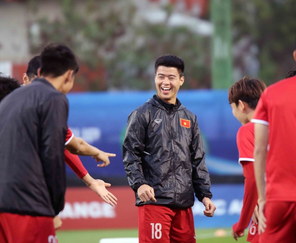Đội tuyển Việt Nam hứng khởi "luyện công" chờ đấu Iran, Iraq - 9