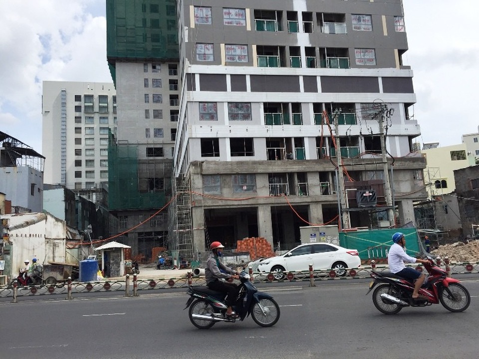TPHCM: "Nghẽn" thủ tục hành chính làm sụt giảm nguồn cung dự án BĐS 2019 - 3 Các dự án bất động sản mới ra mắt trong năm 2019 sẽ không nhiều và khó có sự “bùng nổ” về nguồn cung. Ảnh: Đại Việt