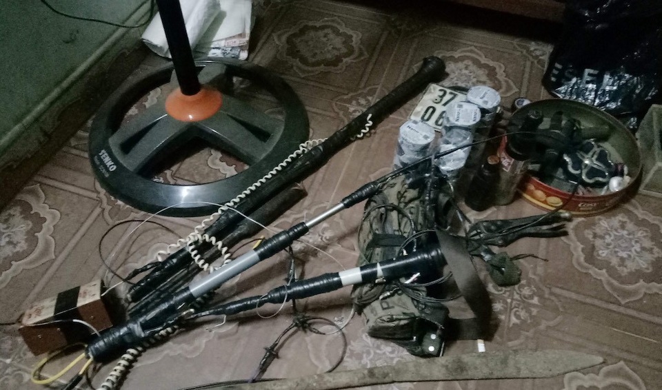 Bắt nhóm “cẩu tặc” tung hoành liên huyện - 1 Tang vật vụ án.