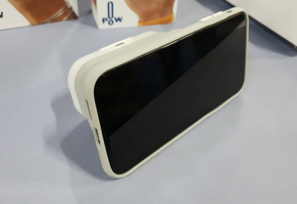 CES 2019: Ngắm mẫu loa di động có thể "thò thụt" độc đáo của Pow Audio - 6 CES 2019: Ngắm mẫu loa di động có thể "thò thụt" độc đáo của Pow Audio - 6