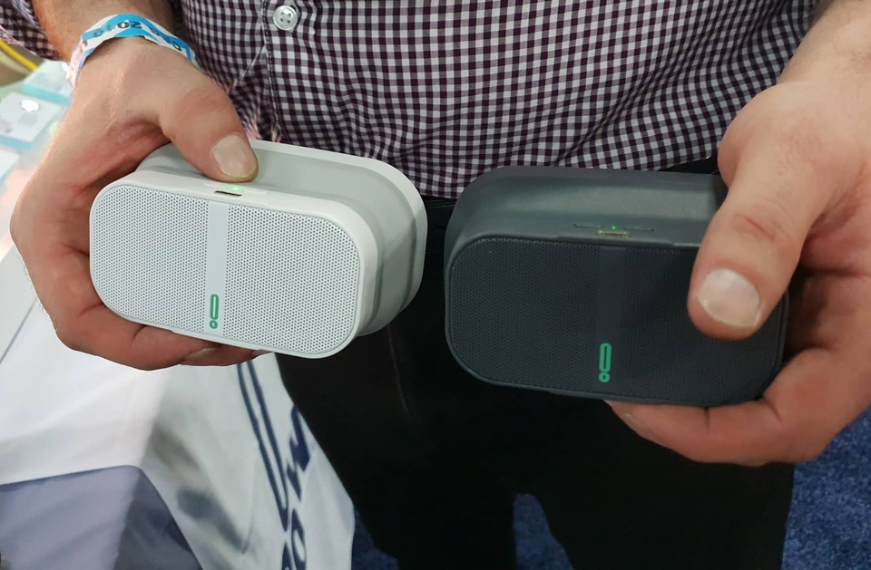CES 2019: Ngắm mẫu loa di động có thể "thò thụt" độc đáo của Pow Audio - 5 CES 2019: Ngắm mẫu loa di động có thể "thò thụt" độc đáo của Pow Audio - 5