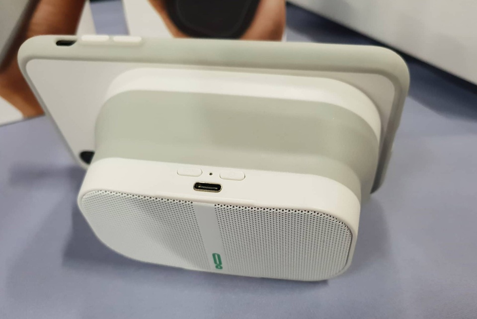 CES 2019: Ngắm mẫu loa di động có thể "thò thụt" độc đáo của Pow Audio - 4 CES 2019: Ngắm mẫu loa di động có thể "thò thụt" độc đáo của Pow Audio - 4