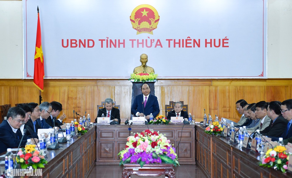 
Thủ tướng đề nghị Thừa Thiên - Huế cần nỗ lực để đạt tăng trưởng về du lịch cao hơn cả nước
