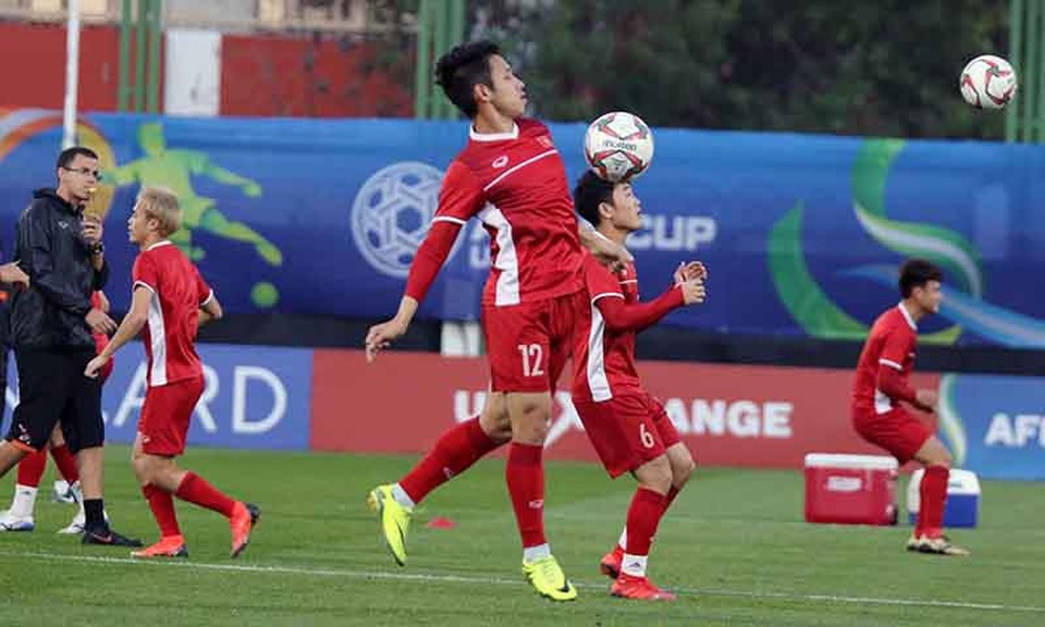 HLV Park Hang Seo cho các cầu thủ tập “bài lạ” chờ đấu Iraq - Ảnh 12.