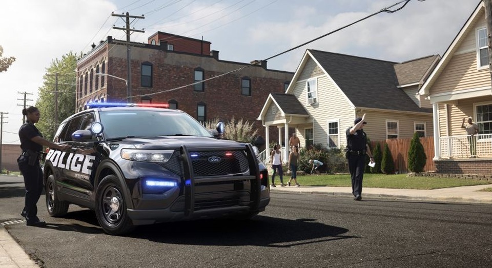 Xe cảnh sát Mỹ - Bản sao của Ford Explorer thế hệ mới - Ảnh 2. Xe cảnh sát Mỹ - Bản sao của Ford Explorer thế hệ mới - Ảnh 2.