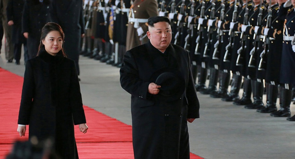 Báo Nhật Bản: Ông Kim Jong-un lập tức thăm Trung Quốc sau khi nhận thư ông Trump - Ảnh 1. Báo Nhật Bản: Ông Kim Jong-un lập tức thăm Trung Quốc sau khi nhận thư ông Trump - Ảnh 1.