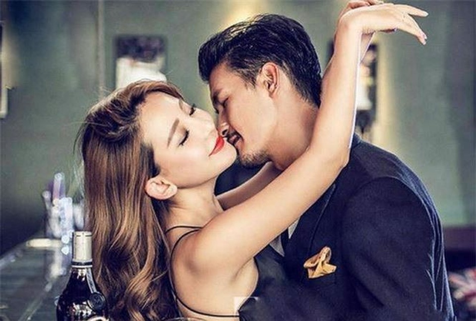 Vợ điếng người biết lý do chồng ngoại tình với em kết nghĩa - Ảnh 1. Vợ điếng người biết lý do chồng ngoại tình với em kết nghĩa - Ảnh 1.