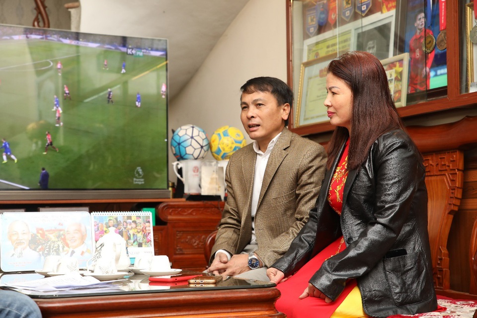 Bố mẹ Quang Hải gửi viện trợ lương thực, dặn con điều quan trọng trước thềm Asian Cup - Ảnh 1. Bố mẹ Quang Hải gửi viện trợ lương thực, dặn con điều quan trọng trước thềm Asian Cup - Ảnh 1.