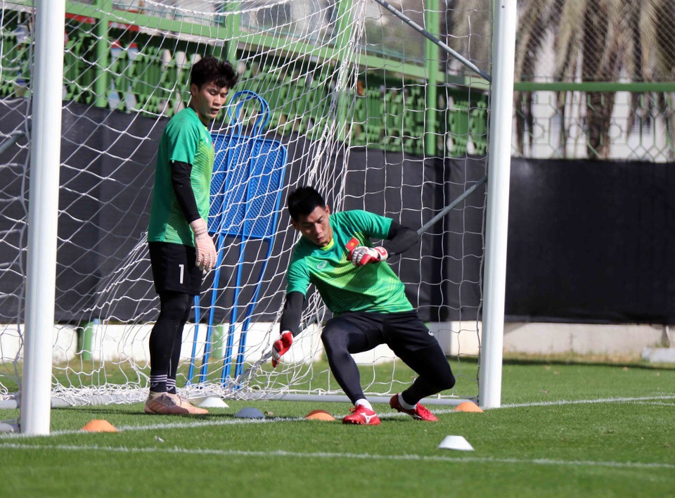 Đội tuyển Việt Nam quên nhanh trận thua Iraq, sẵn sàng lấy 1 điểm trước Iran - Ảnh 7.