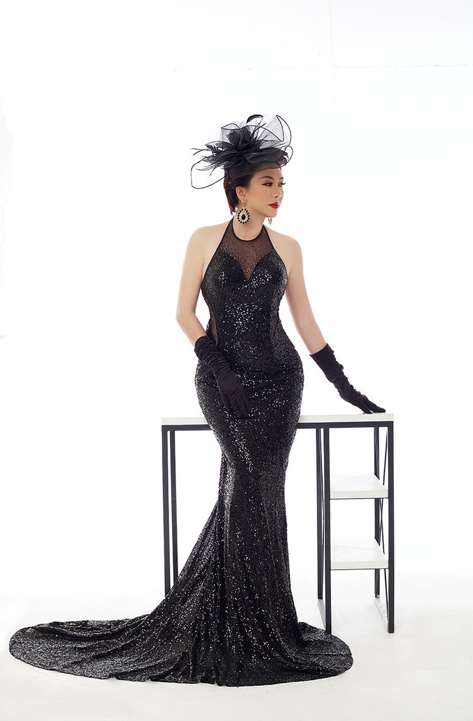 MC Ngọc Tiên duyên dáng dẫn chương trình Hoa hậu tại Malaysia - Ảnh 3. MC Ngọc Tiên duyên dáng dẫn chương trình Hoa hậu tại Malaysia - Ảnh 3.