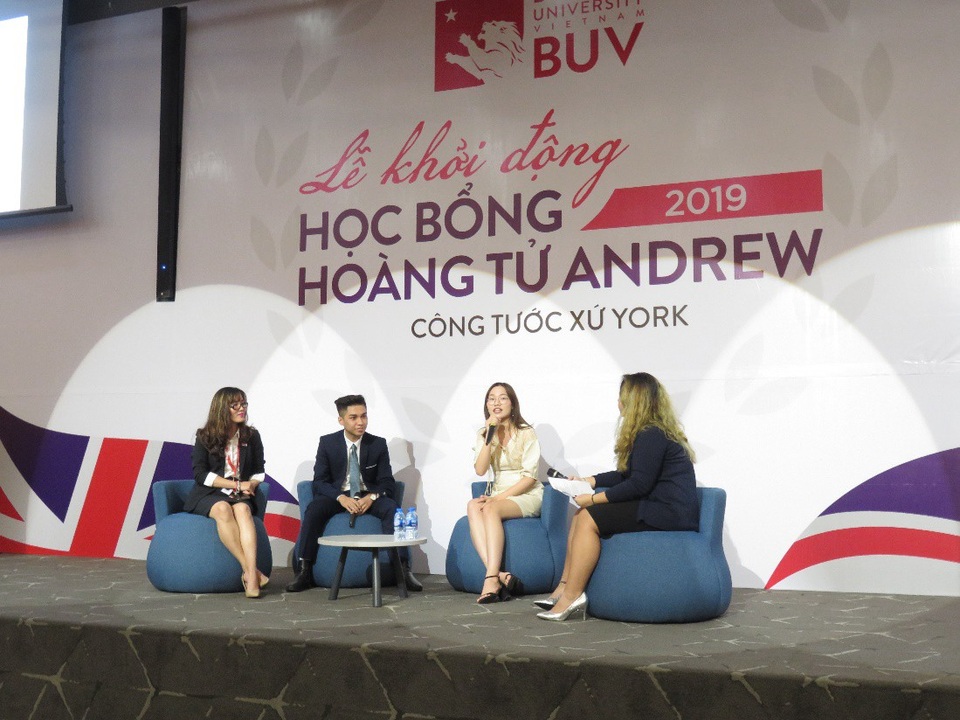 Bí kíp săn lùng học bổng Hoàng tử Anh Andrew danh giá từ các quán quân đa-zi-năng - Ảnh 3. Bí kíp săn lùng học bổng Hoàng tử Anh Andrew danh giá từ các quán quân đa-zi-năng - Ảnh 3.