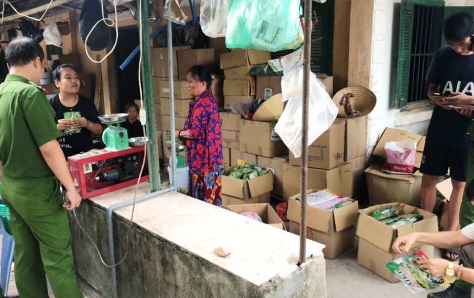 Xử phạt 300 triệu đồng công ty sản xuất phân bón không phép - 1 Xử phạt 300 triệu đồng công ty sản xuất phân bón không phép - 1