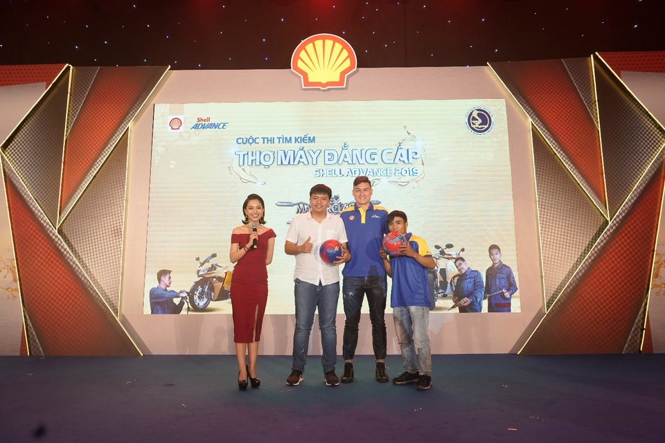 “Đánh lửa” lòng yêu nghề của các thợ máy - 2 “Đánh lửa” lòng yêu nghề của các thợ máy - 2