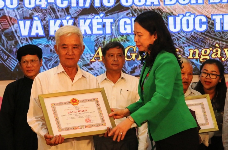 An Giang: Xây dựng nông thôn mới - Có điểm khởi đầu, không có điểm kết thúc! - 1 An Giang: Xây dựng nông thôn mới - Có điểm khởi đầu, không có điểm kết thúc! - 1